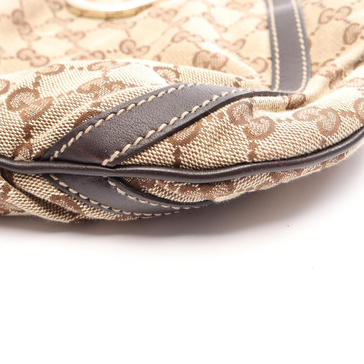 Gucci Abbey · GG Canvas