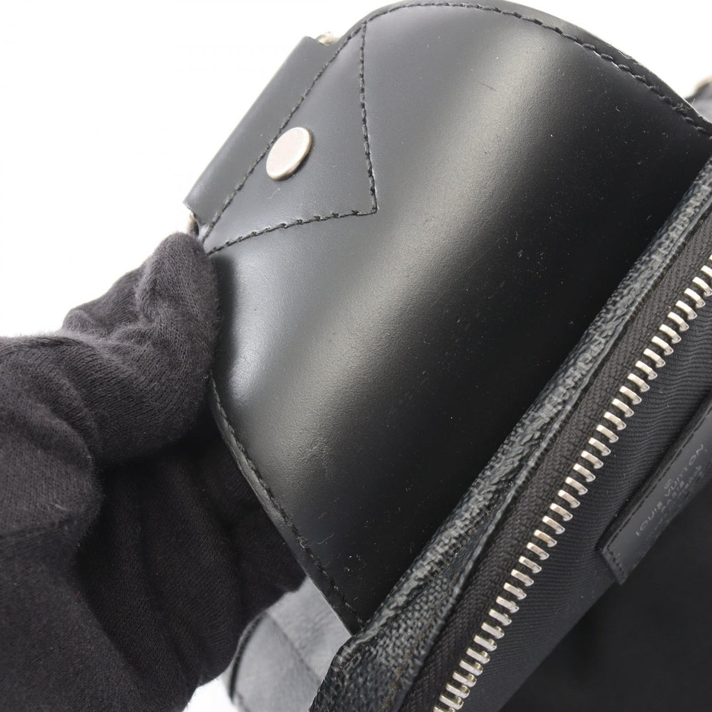 Louis Vuitton Avenue Sling · Damier Graphite