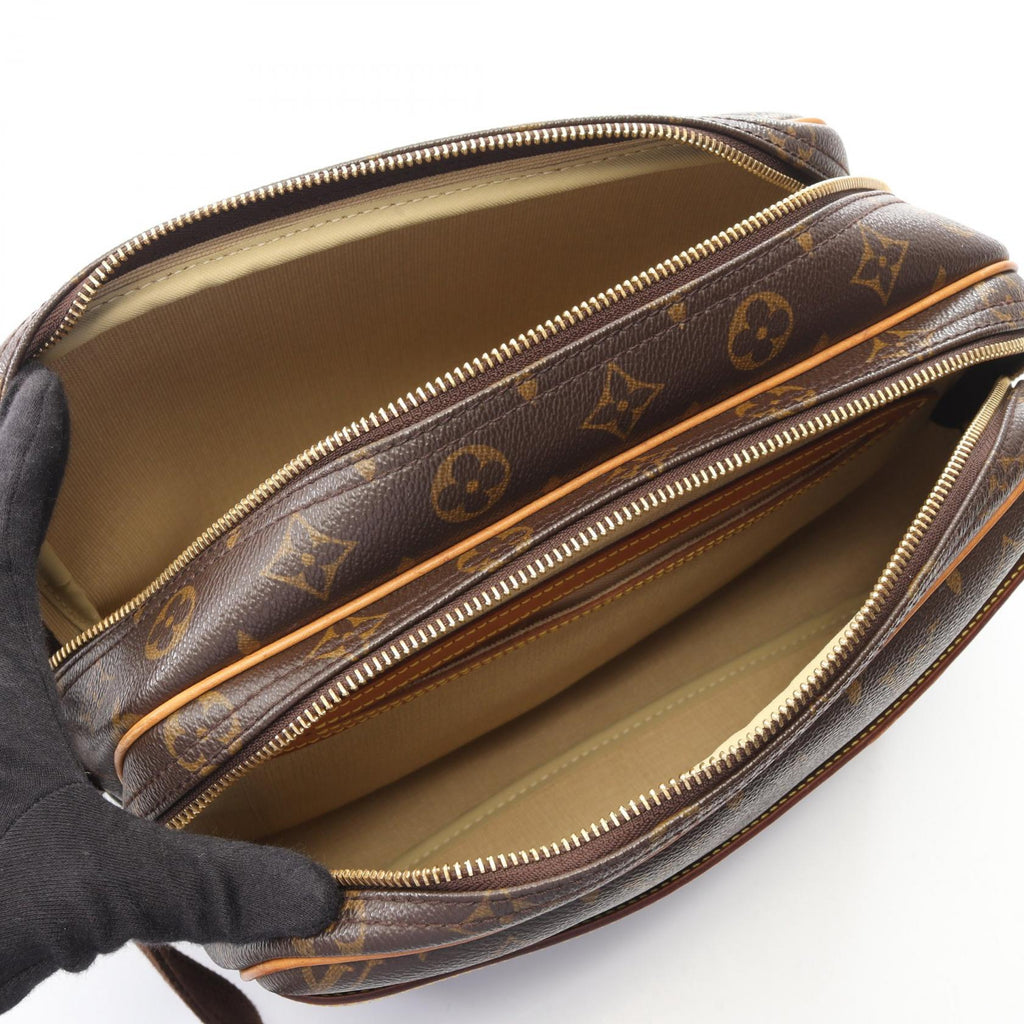 Louis Vuitton Reporter PM · Monogram