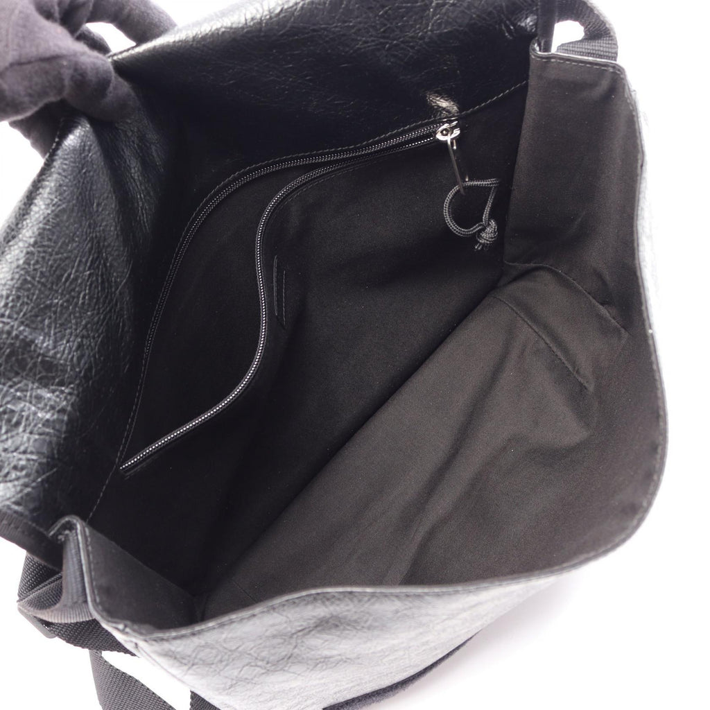 Balenciaga Explorer Flap · Messenger