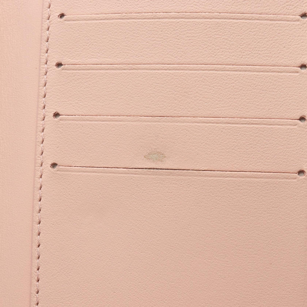 Louis Vuitton Capucine · Jasmine Compact Wallet
