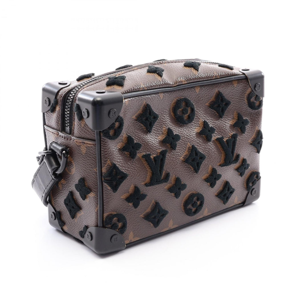 Louis Vuitton Mini Soft Trunk · Tuftage