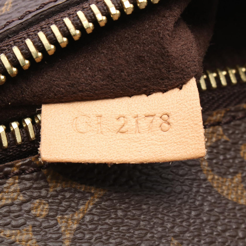 Louis Vuitton Pochette Metis · Monogram