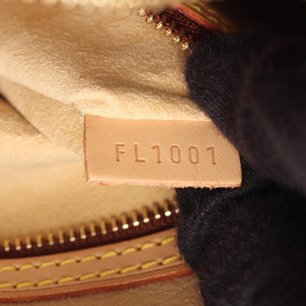Louis Vuitton Looping MM · Monogram