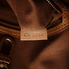 Louis Vuitton Batignolles Vertical · Monogram