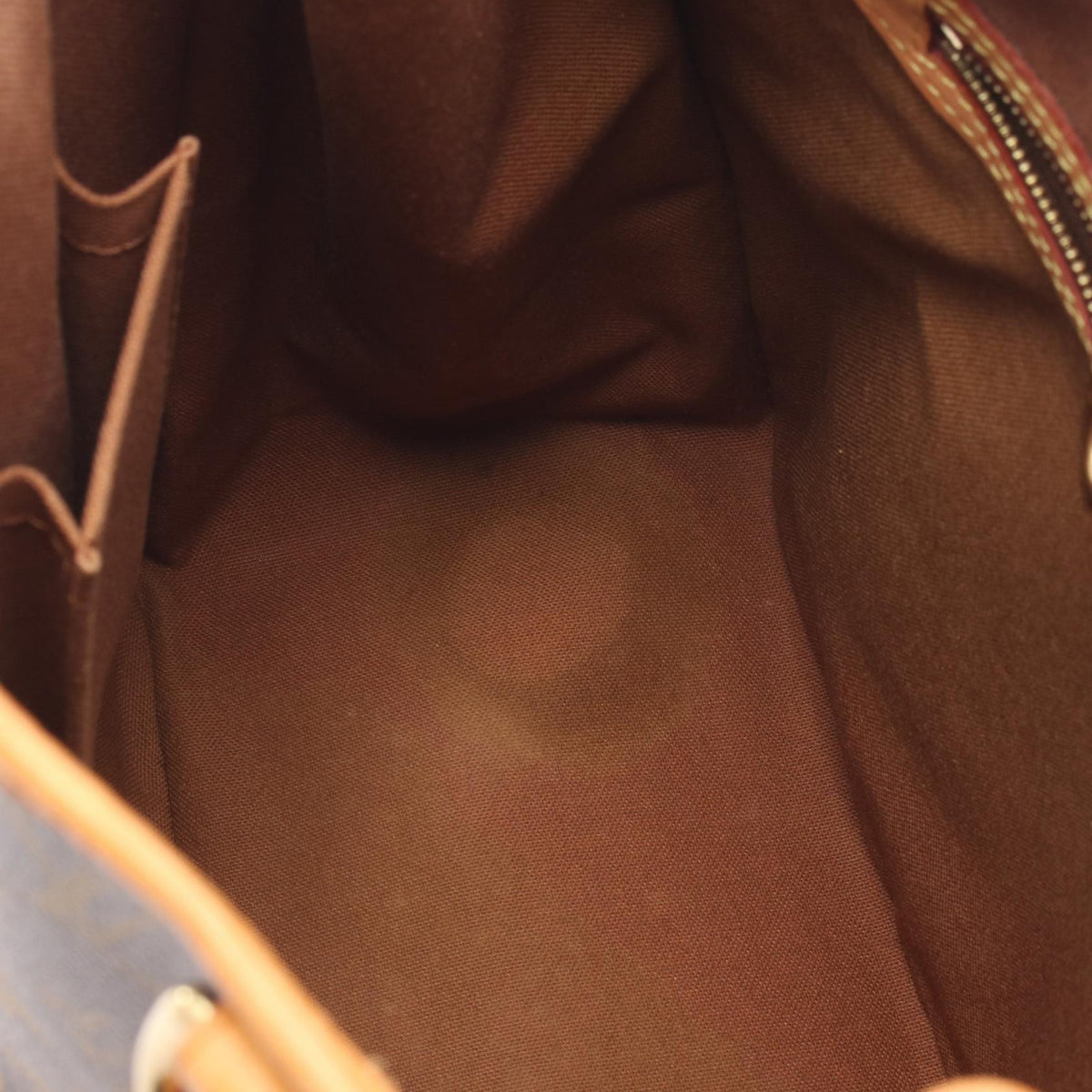 Louis Vuitton Batignolles Vertical · Monogram