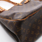Louis Vuitton Batignolles Vertical · Monogram