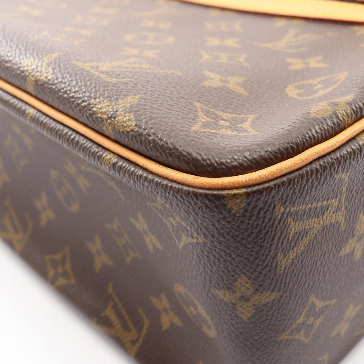 Louis Vuitton Cite GM · Monogram