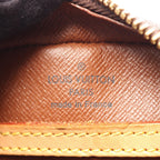 Louis Vuitton Blois · Monogram