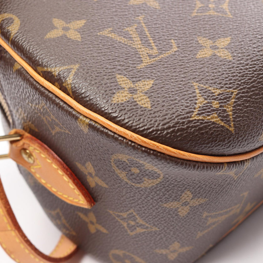Louis Vuitton Blois · Monogram