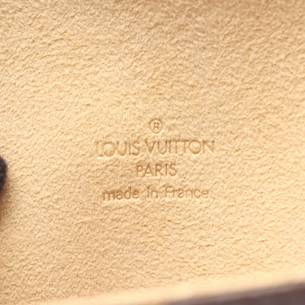 Louis Vuitton Pochette Florentine · Monogram