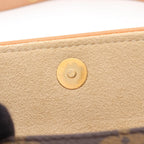 Louis Vuitton Pochette Florentine · Monogram