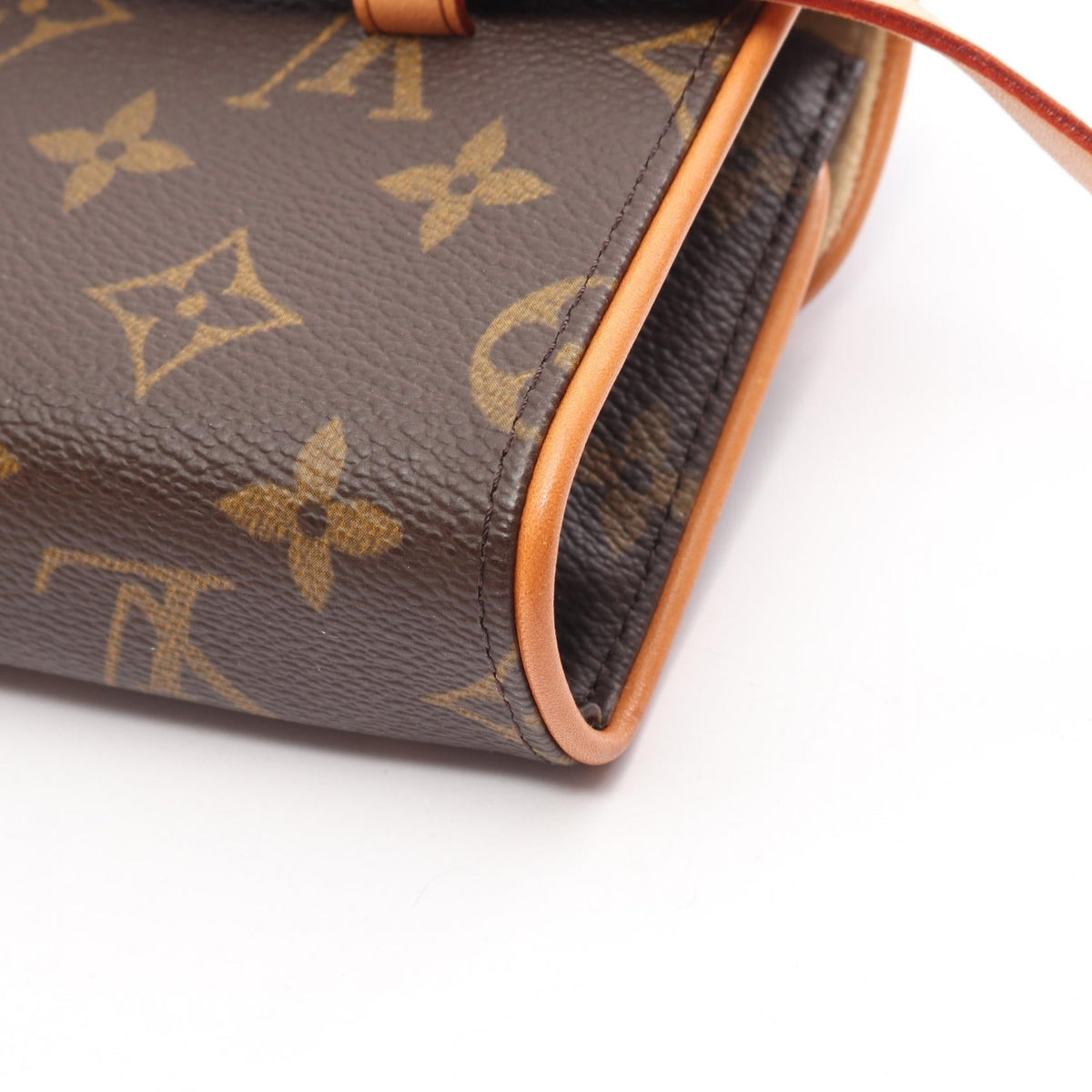 Louis Vuitton Pochette Florentine · Monogram