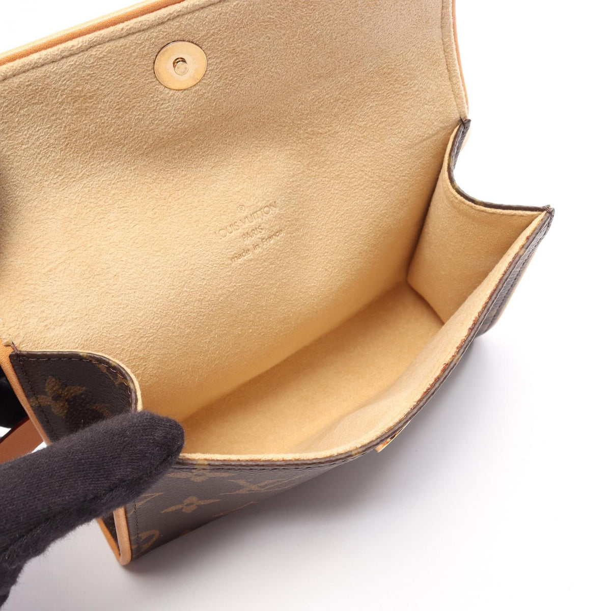 Louis Vuitton Pochette Florentine · Monogram