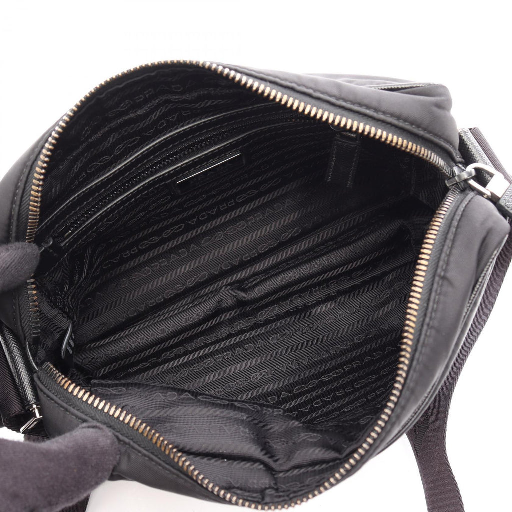 Prada Re-Nylon Tessuto · Saffiano