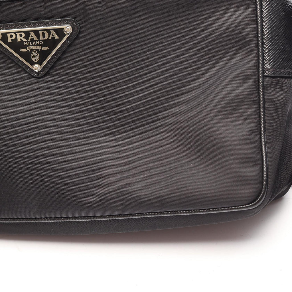 Prada Re-Nylon Tessuto · Saffiano