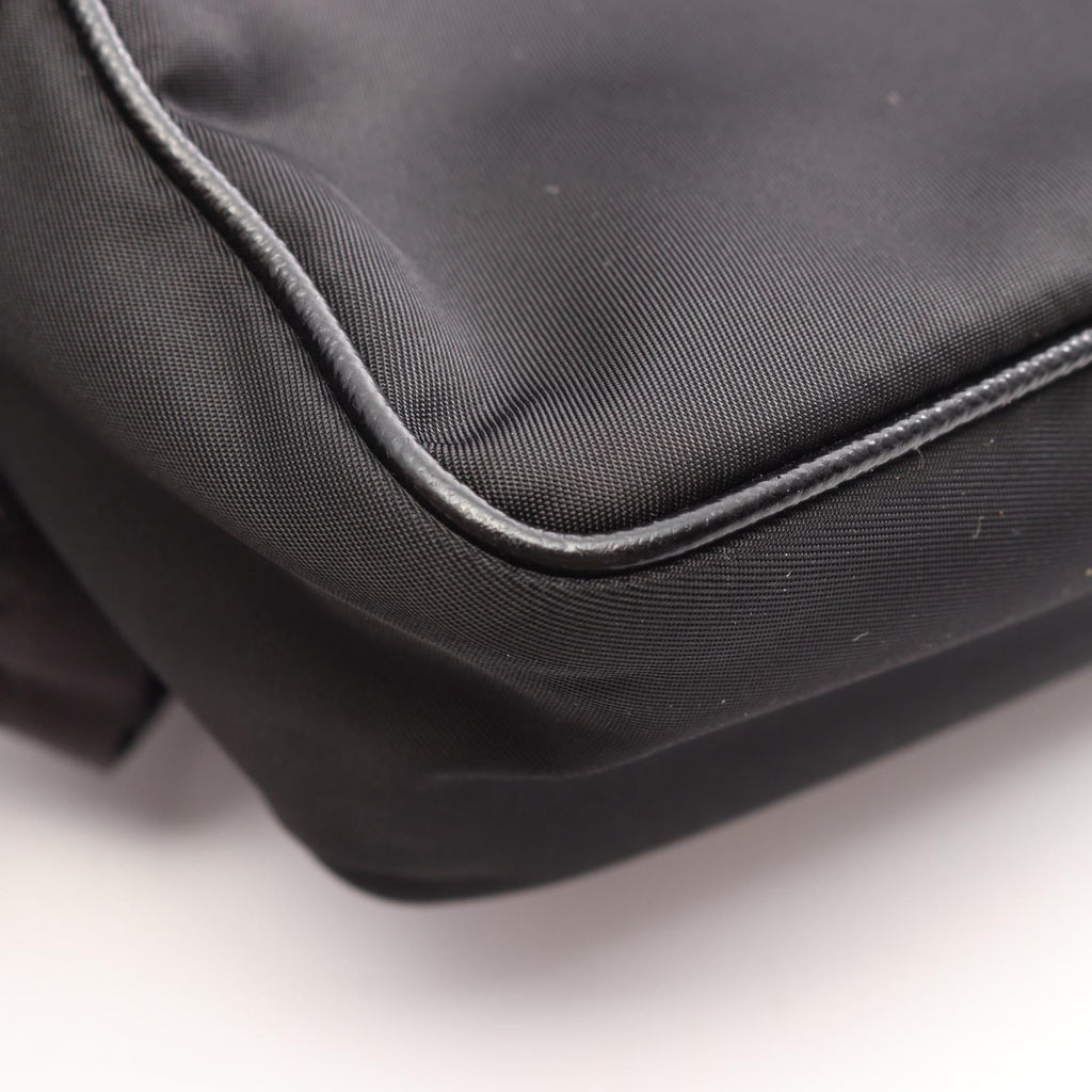 Prada Re-Nylon Tessuto · Saffiano