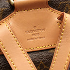 Louis Vuitton Montsouris MM · Monogram