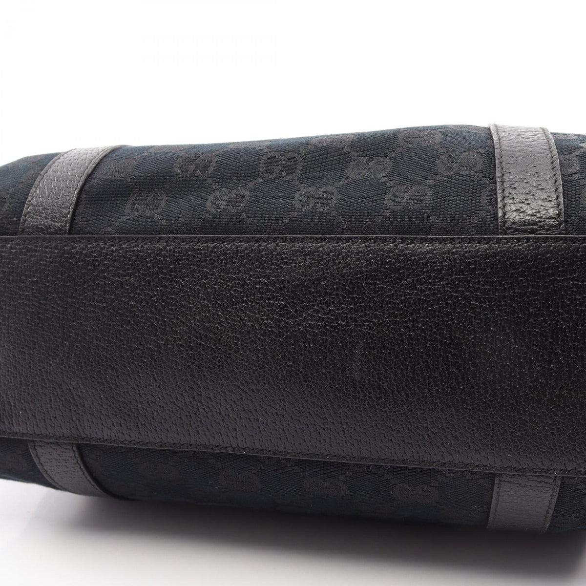 Gucci Abbey · GG Canvas