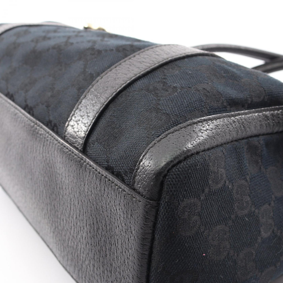 Gucci Abbey · GG Canvas