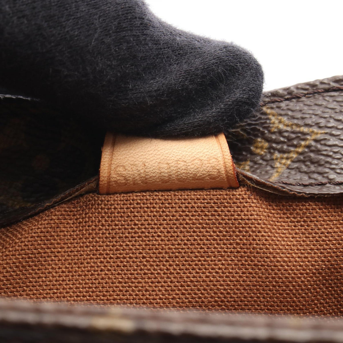 Louis Vuitton Vavin PM · Monogram