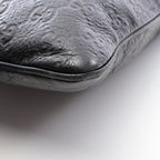 Gucci Guccissima · Leather Messenger