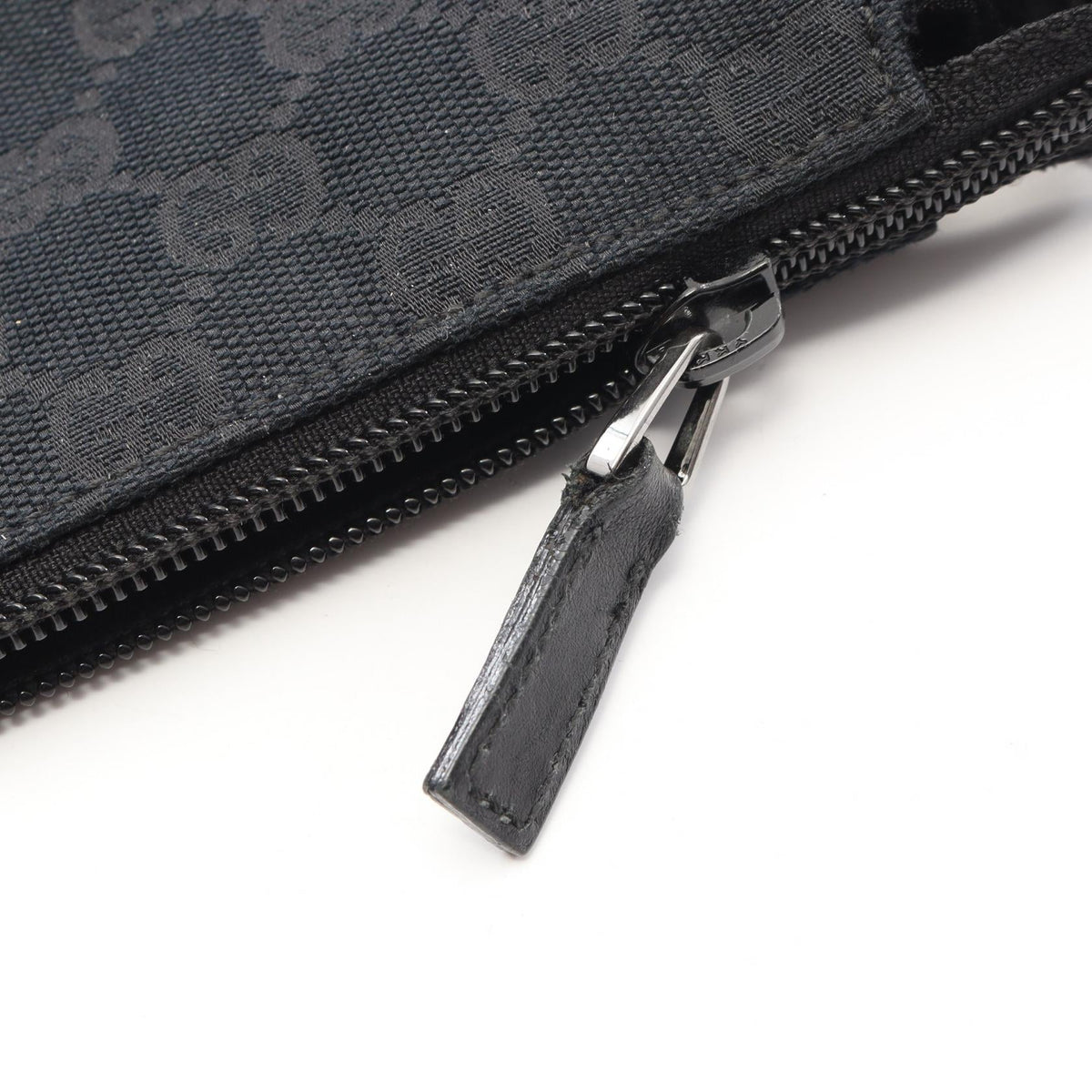 Gucci GG Canvas · Shoulder Bag