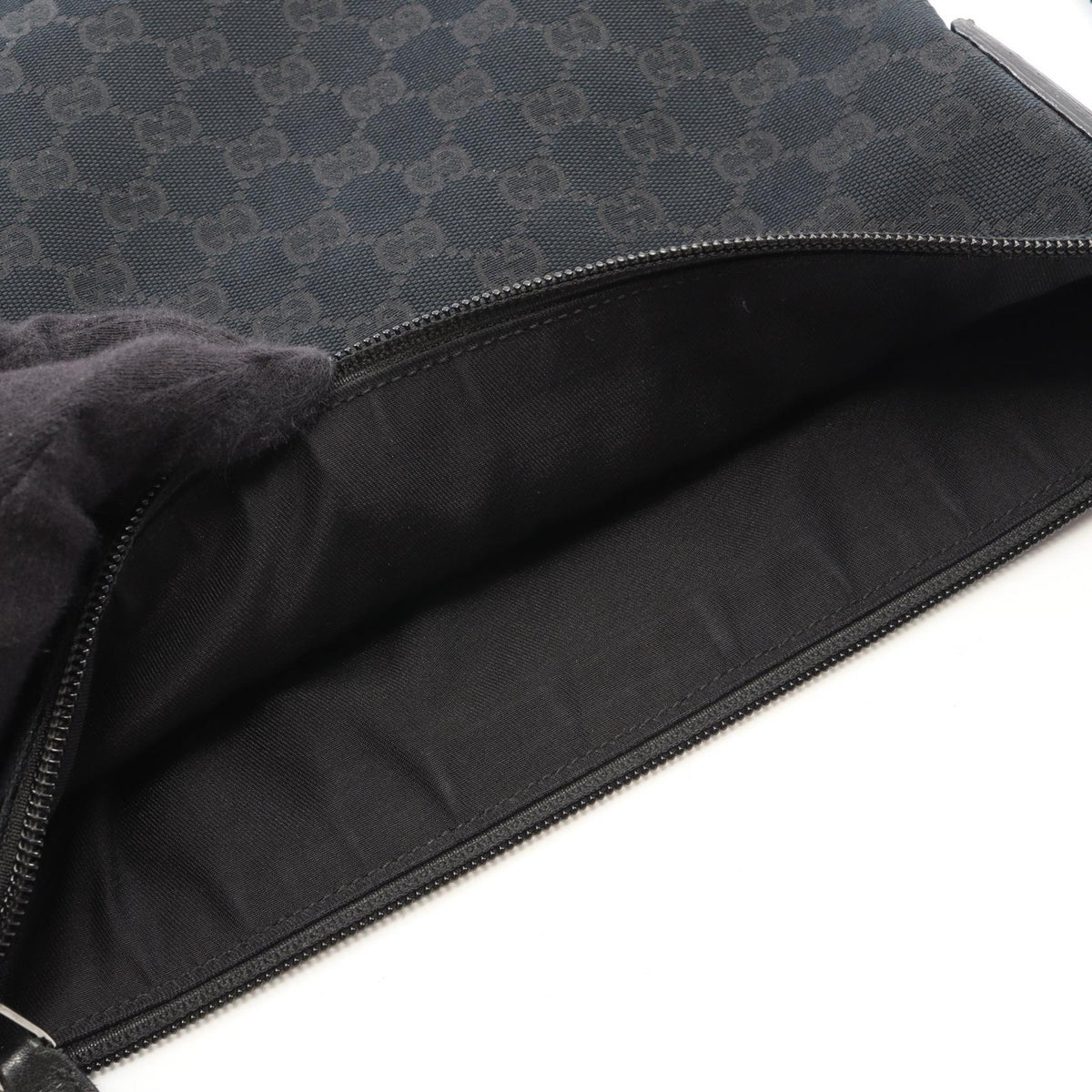 Gucci GG Canvas · Shoulder Bag