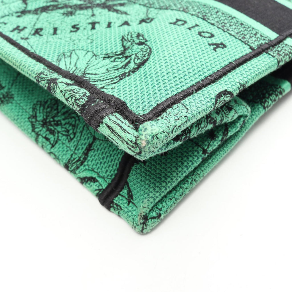 Dior Book Tote Medium · Logo Canvas