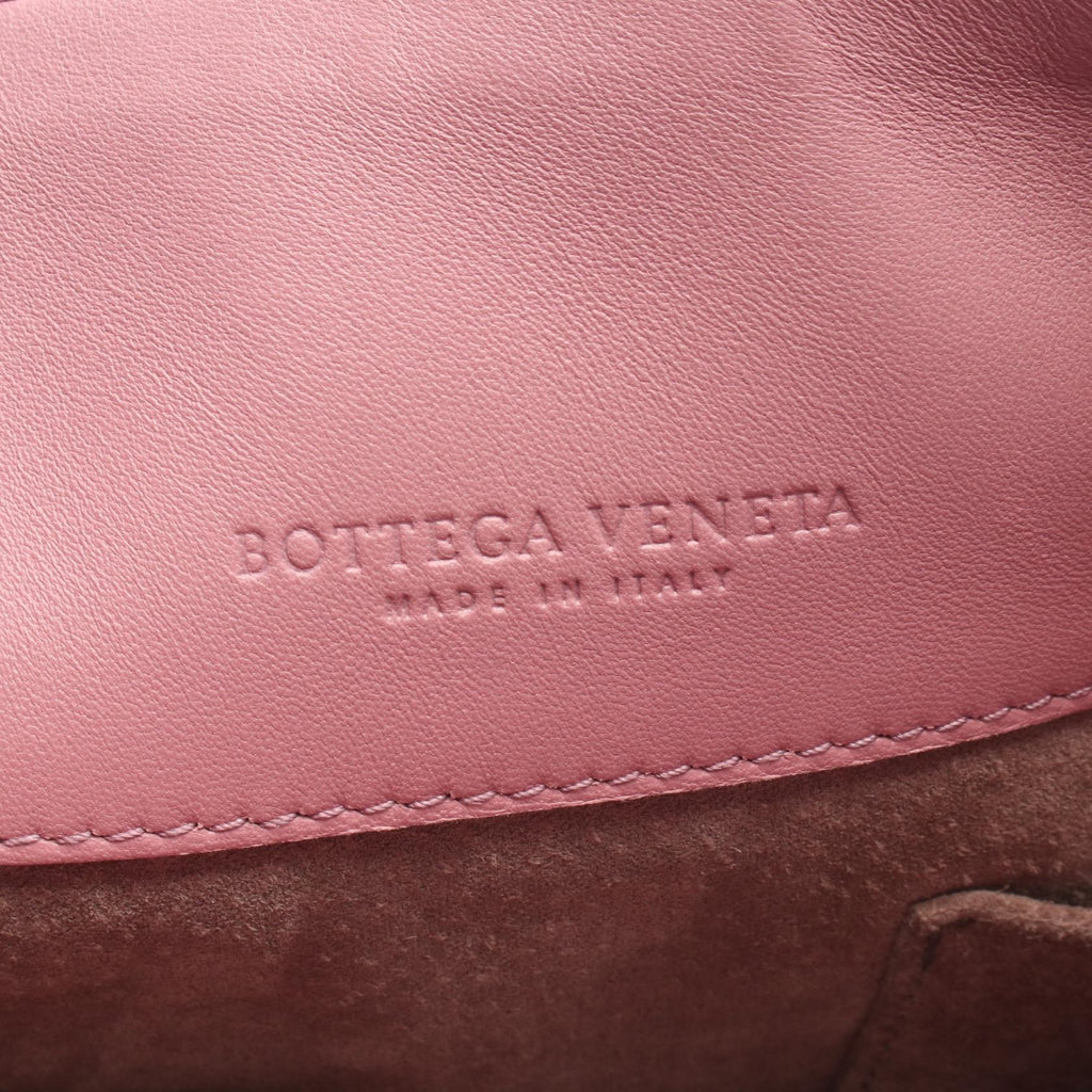 Bottega Veneta Intrecciato · Lambskin