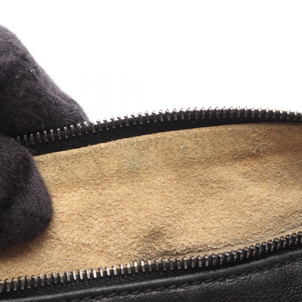 Bottega Veneta Intrecciato · Leather