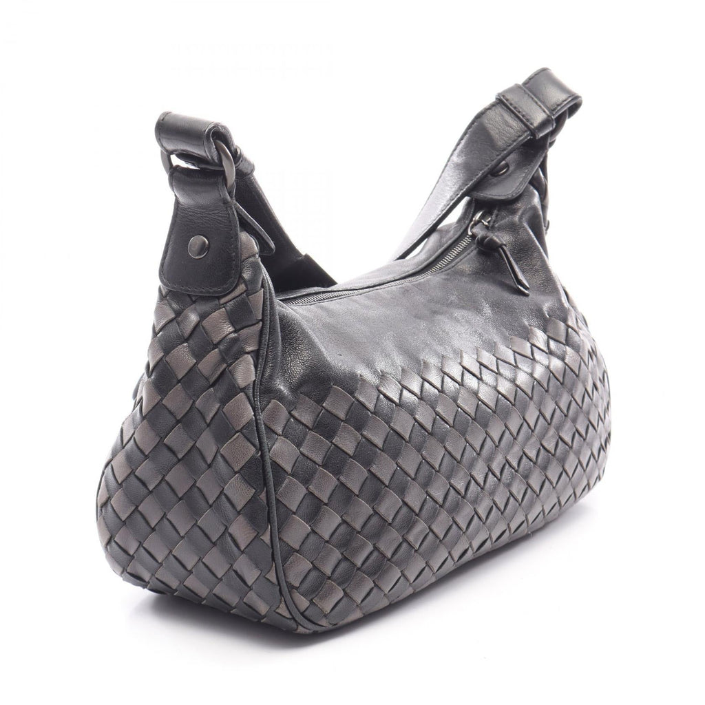 Bottega Veneta Intrecciato · Leather