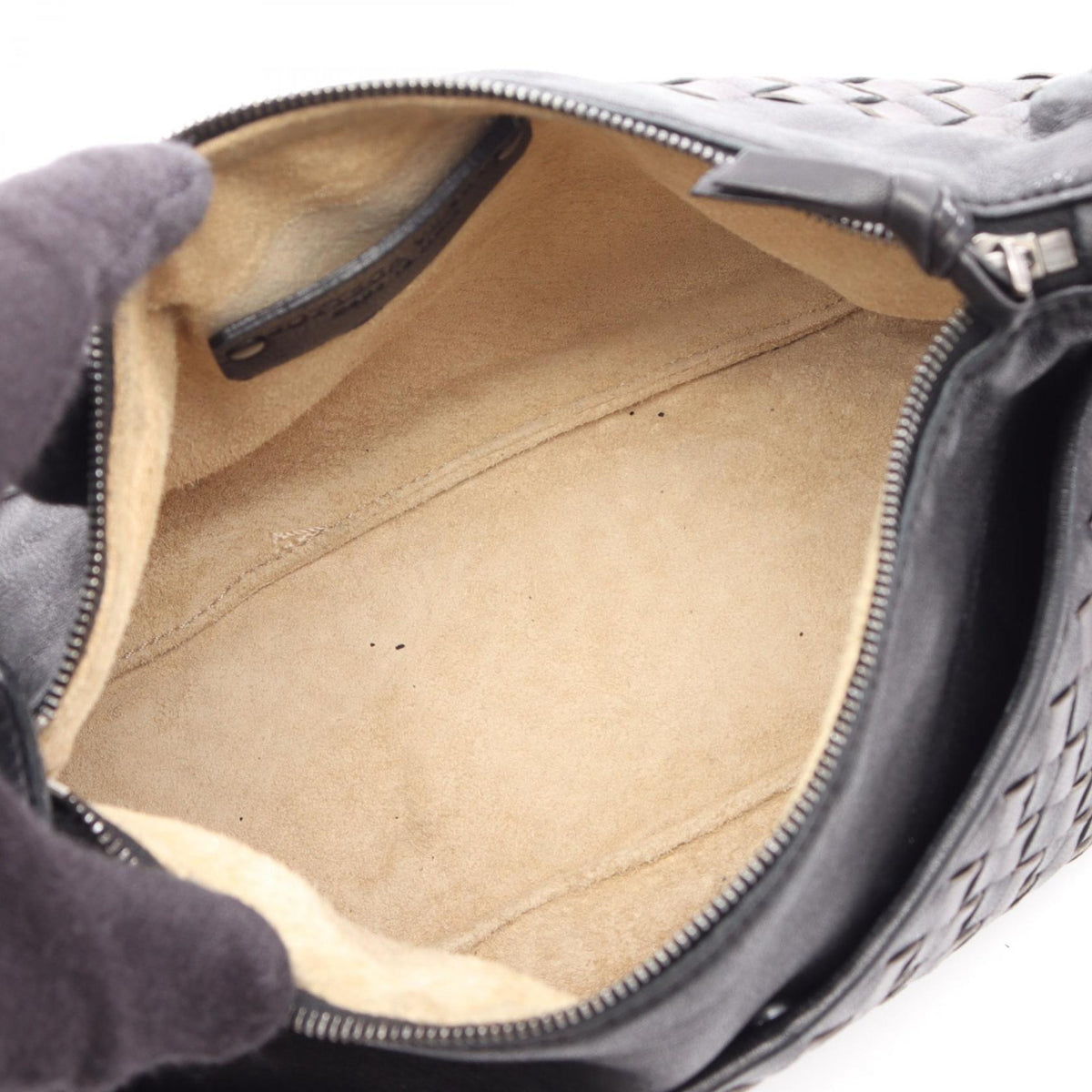 Bottega Veneta Intrecciato · Leather