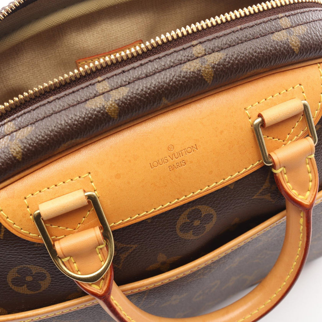 Louis Vuitton Trueville · Monogram