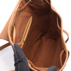 Louis Vuitton Montsouris MM · Monogram