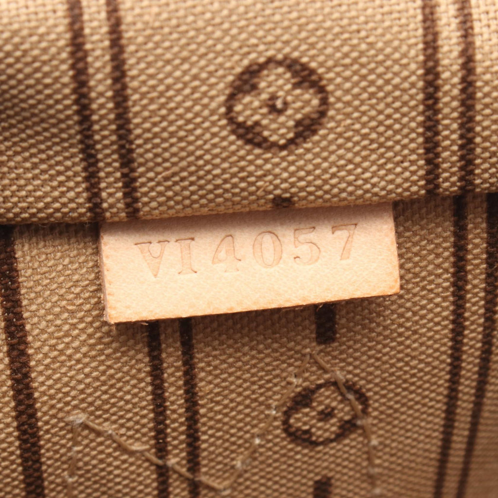 Louis Vuitton Neverfull PM · Monogram