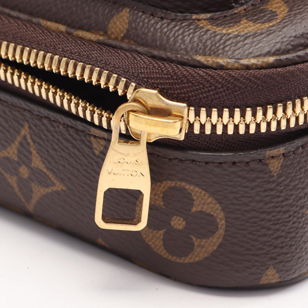 Louis Vuitton Utility Crossbody · Monogram
