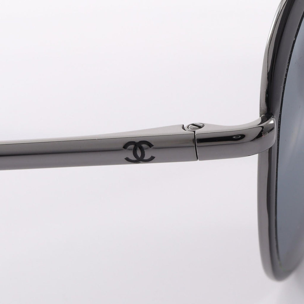Chanel Coco Mark · Sunglasses