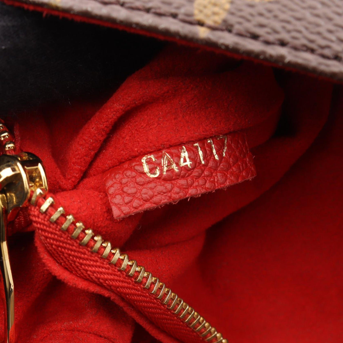 Louis Vuitton Saint-Placide · Cerise
