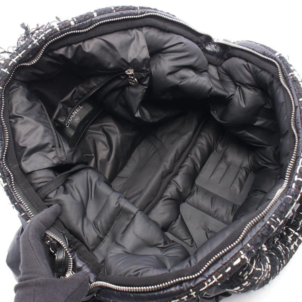 Chanel Coco Neige · Doudoune Tote