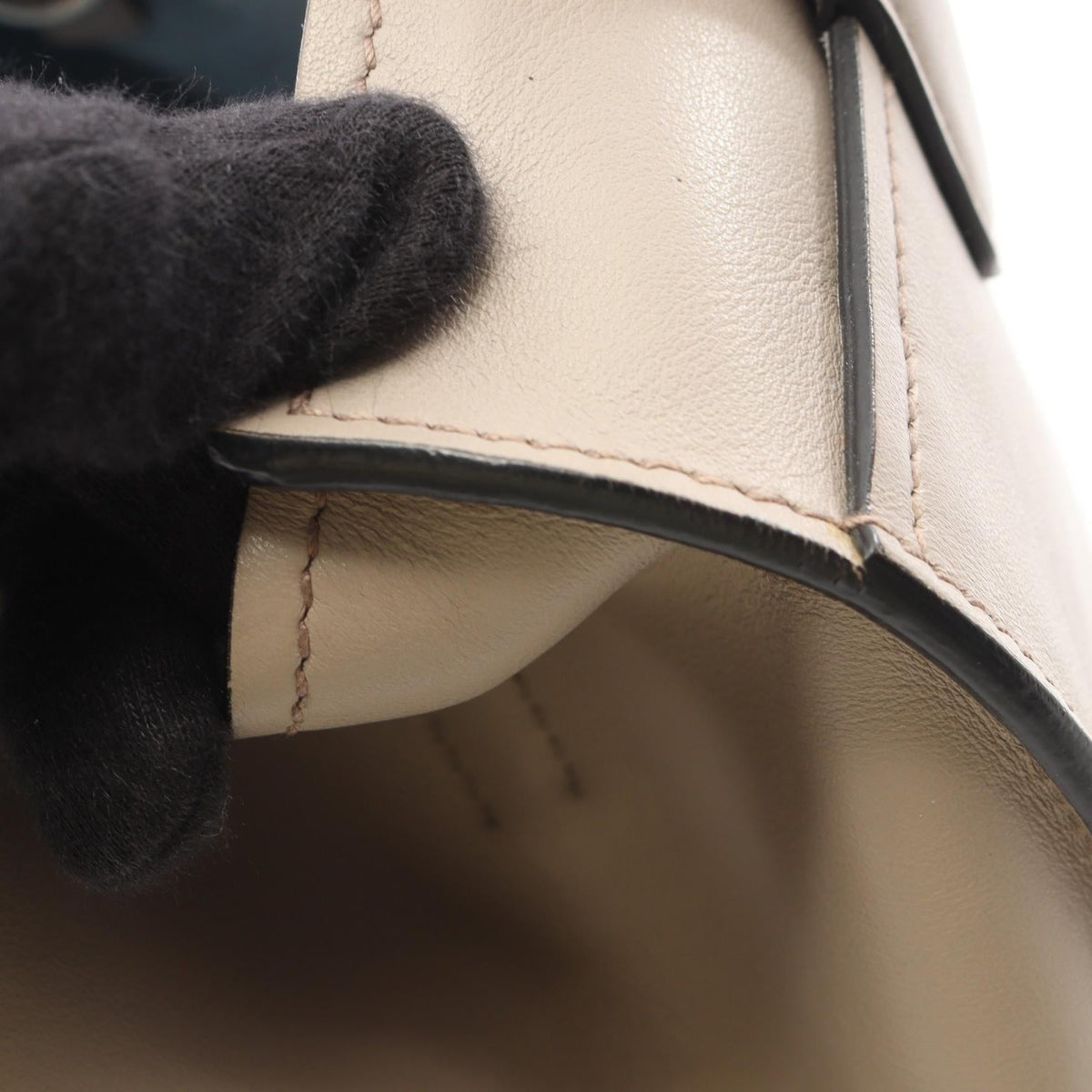 Prada City Calf · Leather 2WAY