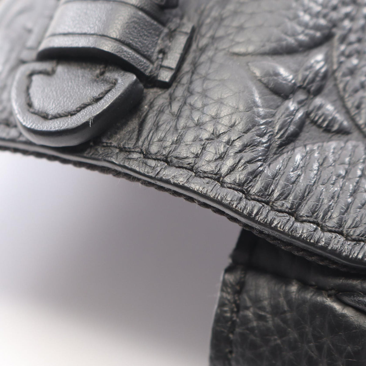 Louis Vuitton Pico S-Lock · Monogram Taurillon