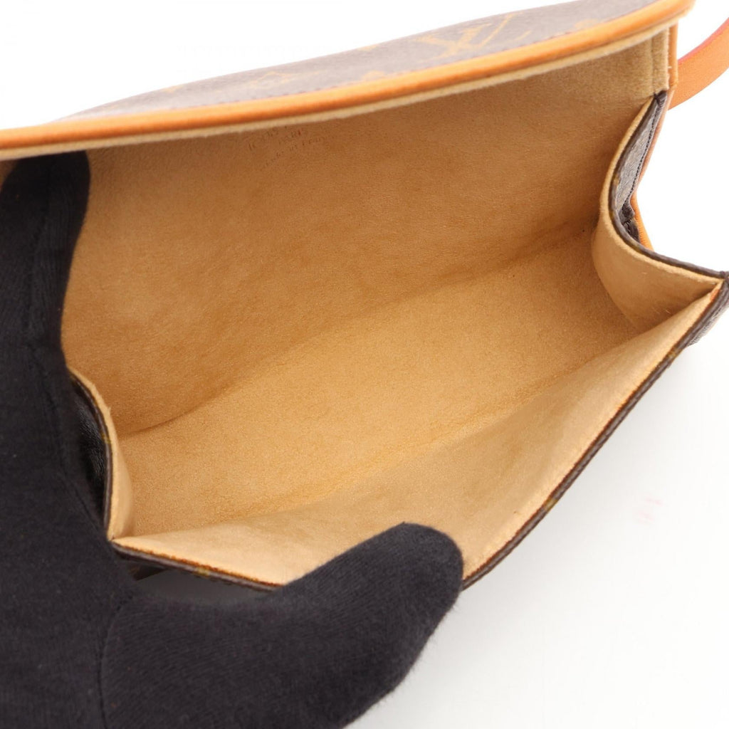 LOUIS VUITTON Pochette Florentine · Monogram