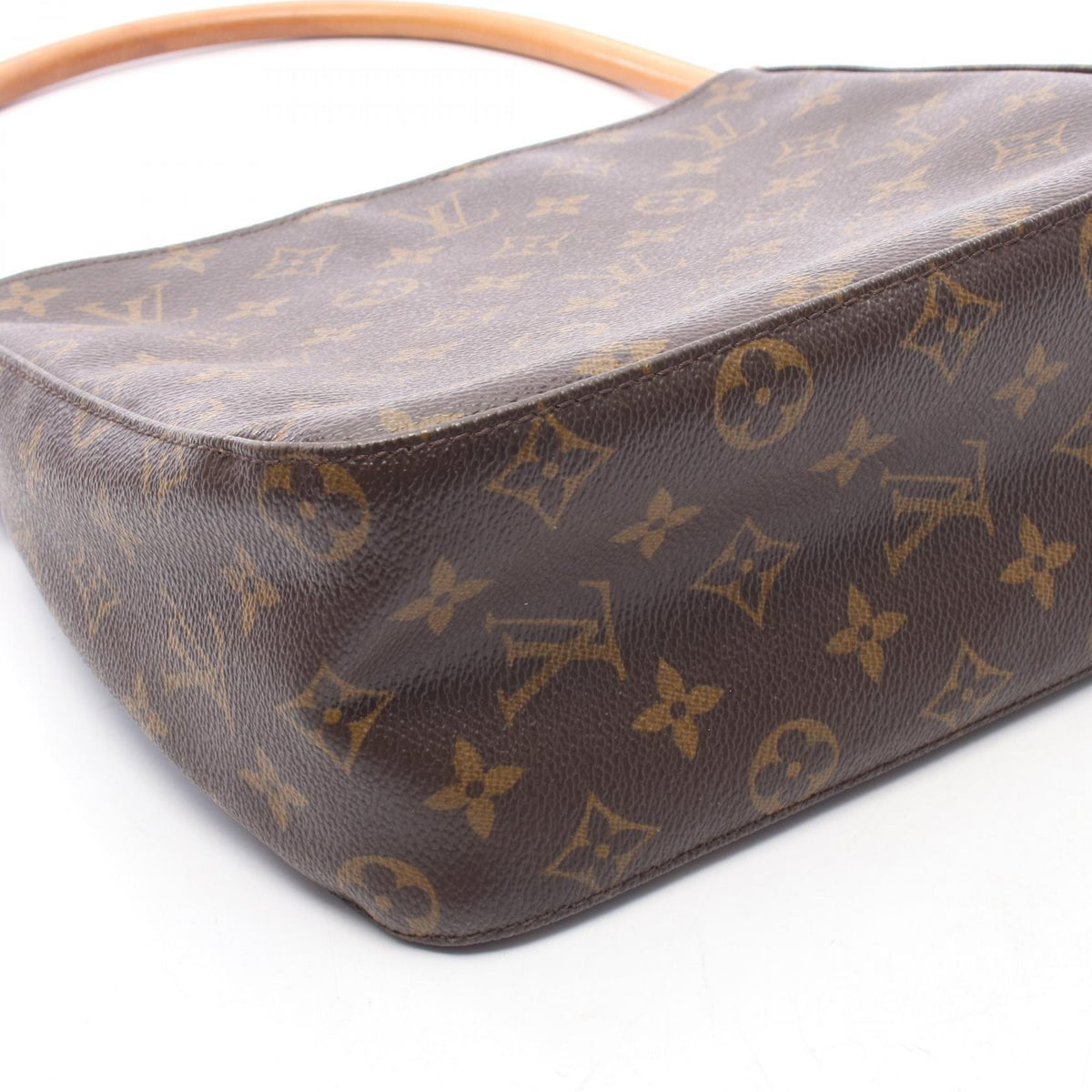Louis Vuitton Looping MM · Monogram