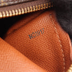 Louis Vuitton Papillon 30 · Monogram