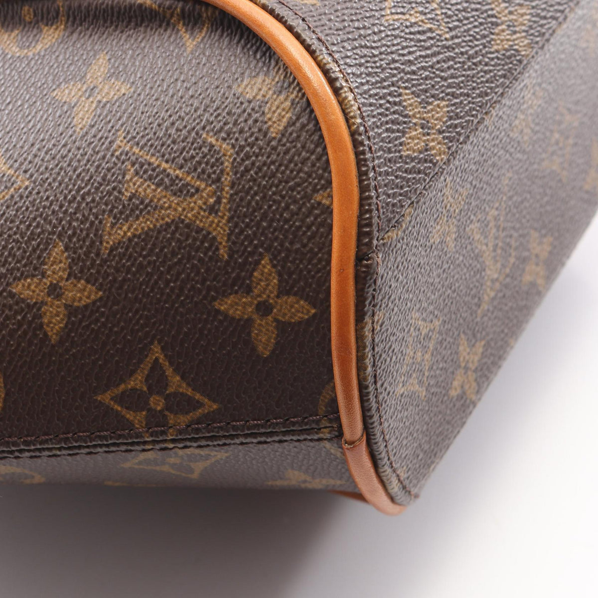 Louis Vuitton Ellipse PM · Monogram