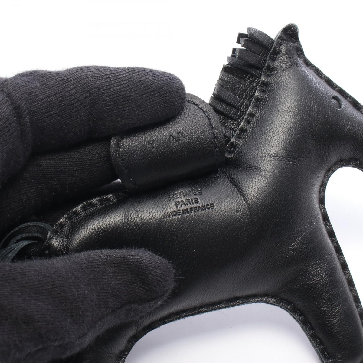 Hermès Rodeo MM · So Black · Agneau Milo