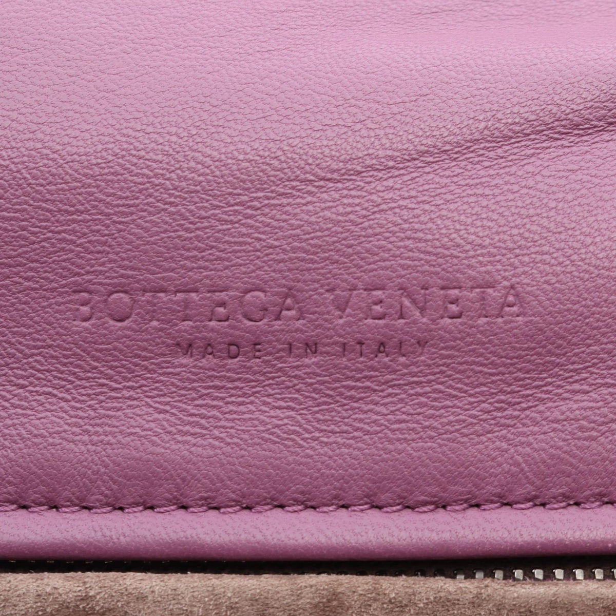 Bottega Veneta Intrecciato · Leather