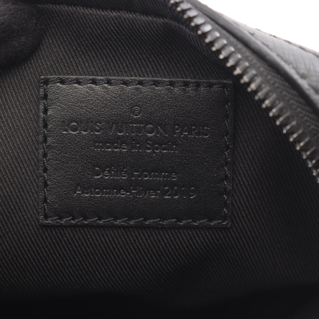 Louis Vuitton Danube · Taiga Leather