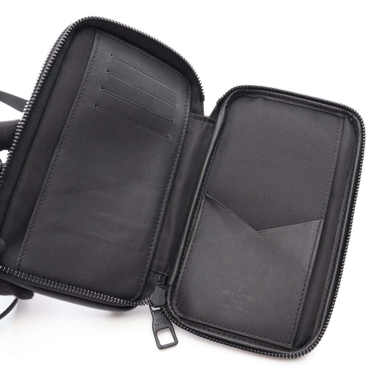 Louis Vuitton NIGO · Damier Giant Phone Pouch